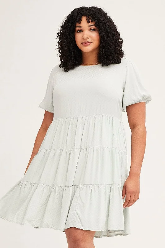 Green Short Sleeve Textured Tiered Smock Dress