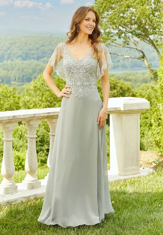 A-Line V-Neck Chiffon Mother of the Bride Dresse With Appliques